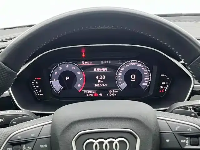 Audi Q3 Sportback — фото 2