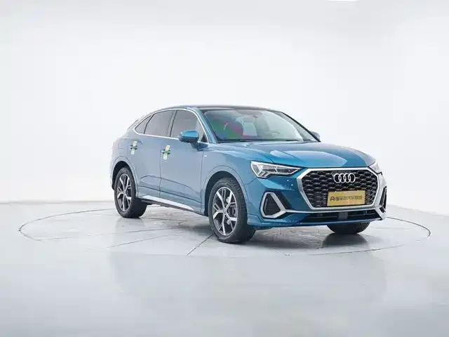 Audi Q3 Sportback — фото 8