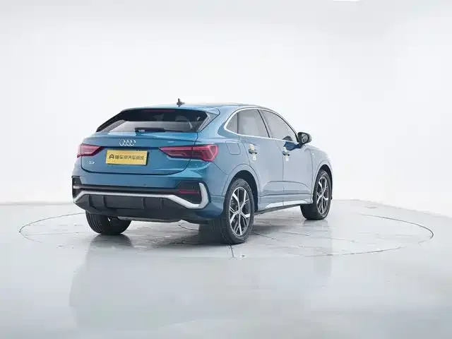 Audi Q3 Sportback — фото 3