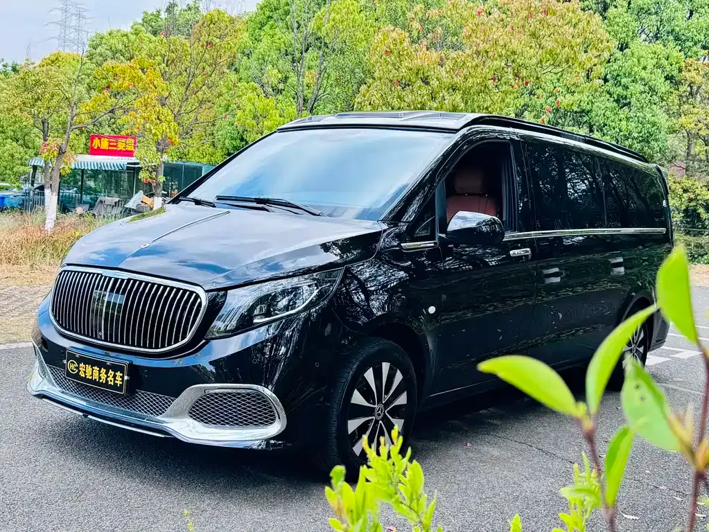 Mercedes-Benz Vito — фото 1