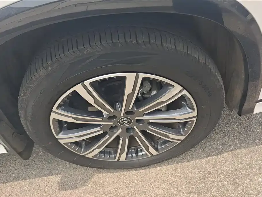 Changan CS75PLUS — фото 10