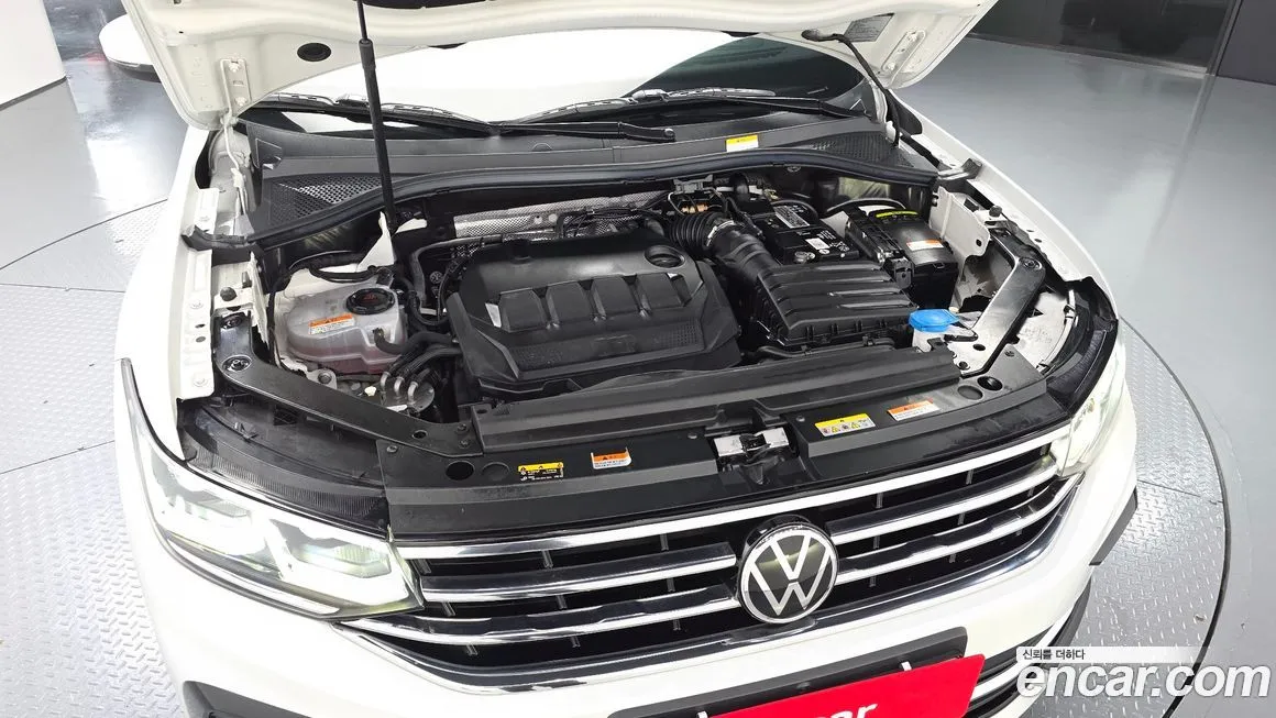 Volkswagen Tiguan 2021 из KR, фото 6