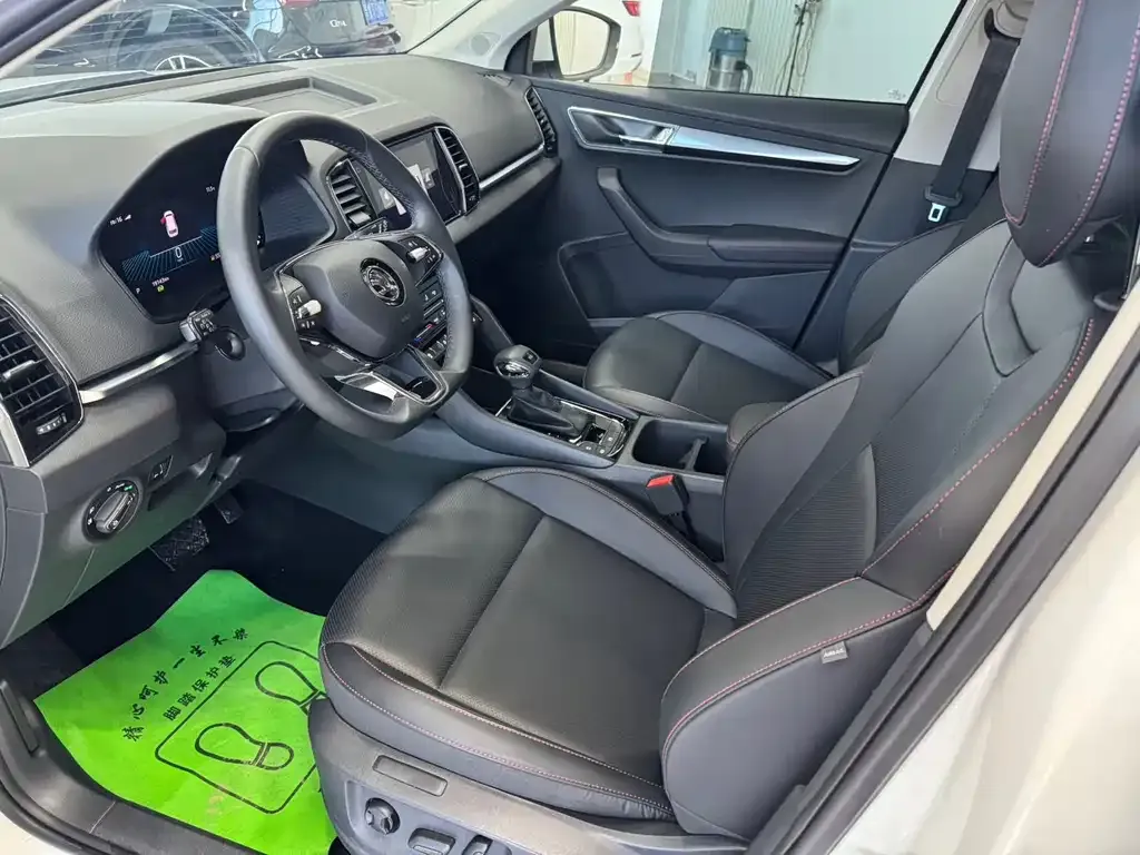 Skoda Karoq — фото 9