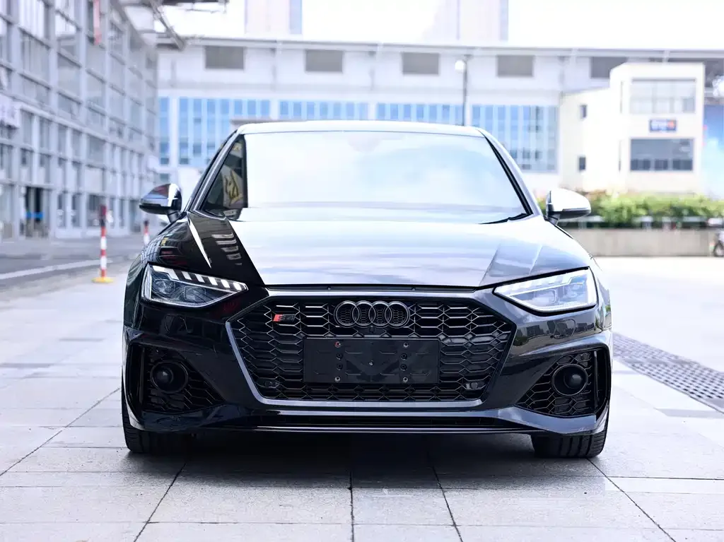 Audi S4 — фото 10