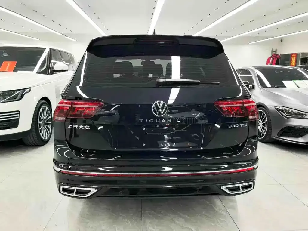 Volkswagen Tiguan L — фото 7