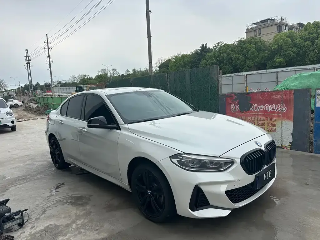 BMW 1 Series 2022 из CN, фото 10