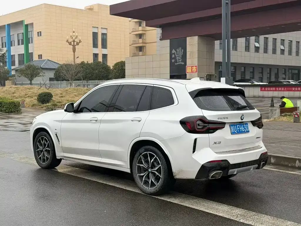 BMW X3 — фото 3