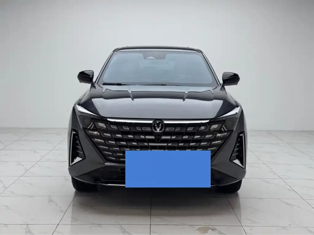 Changan UNI-Z New Energy 2025 из CN, фото 2