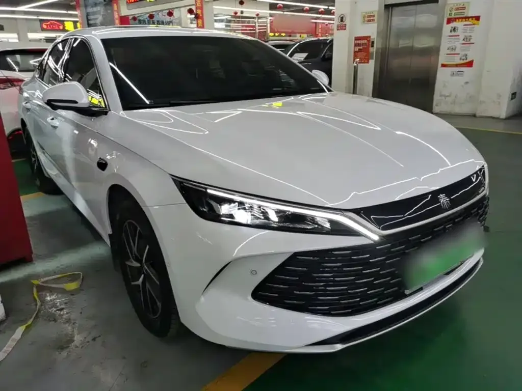 BYD Qin L — фото 9