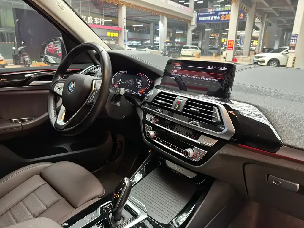 BMW X3 2021 из CN, фото 8