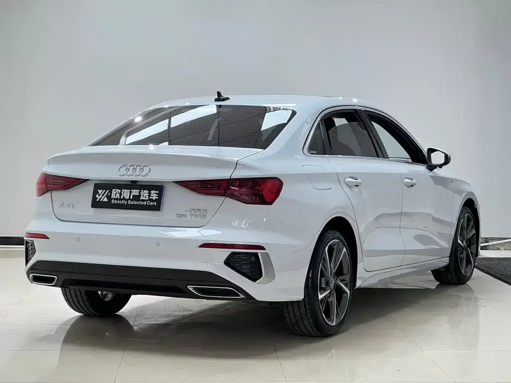 Audi A3 — фото 2