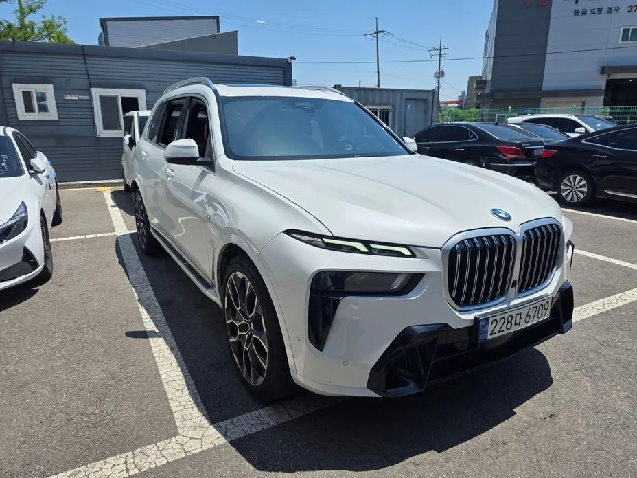 BMW X7 2024 из KR, фото 9