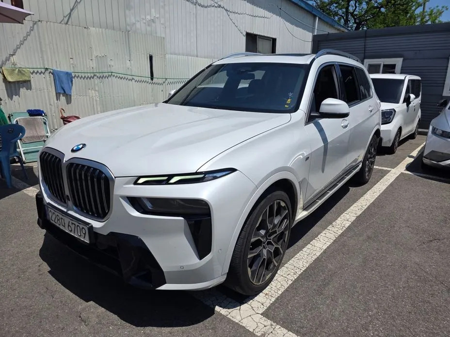 BMW X7 2024 из KR, фото 7