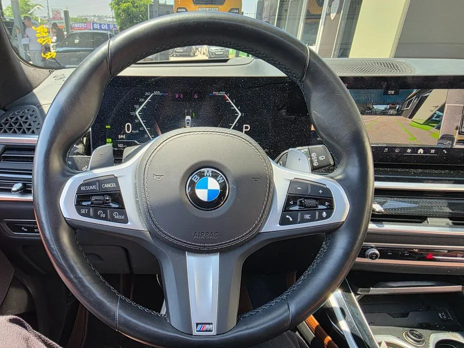 BMW X7 2024 из KR, фото 10