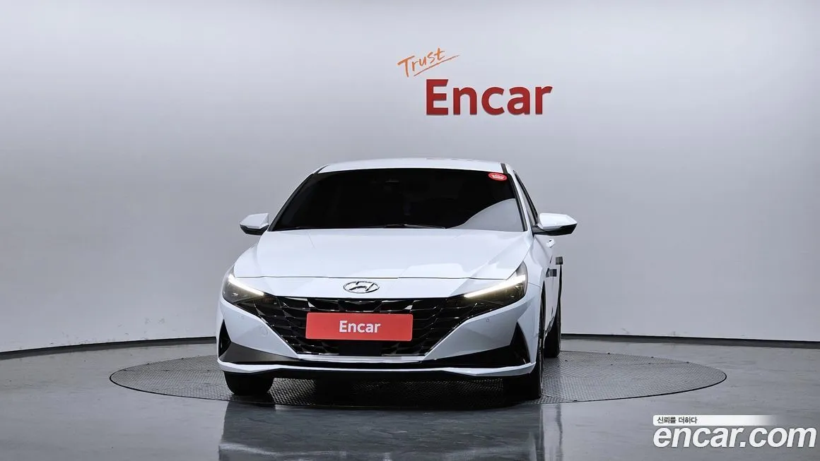 Hyundai AVANTE — фото 2