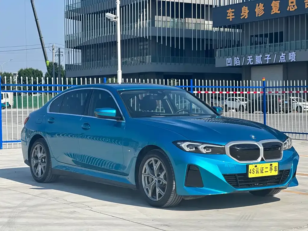 BMW i3 — фото 9