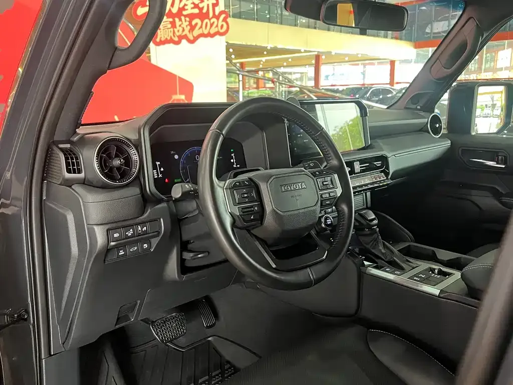 Toyota Prado 2025 из CN, фото 3