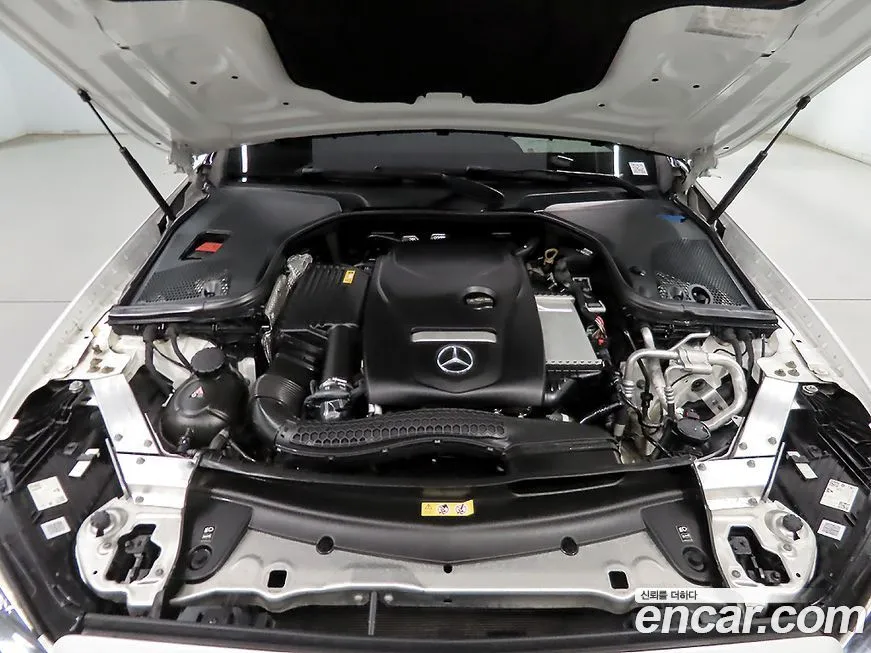 Mercedes-Benz E-Class 2021 из KR, фото 8