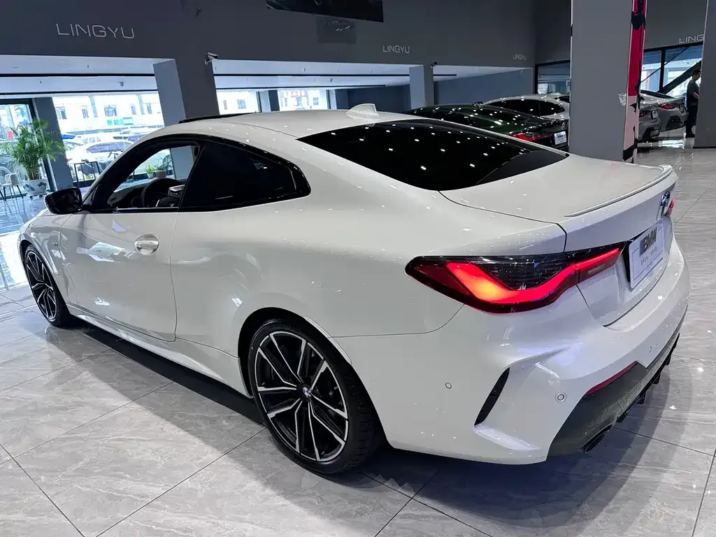 BMW 4 Series 2022 из CN, фото 10
