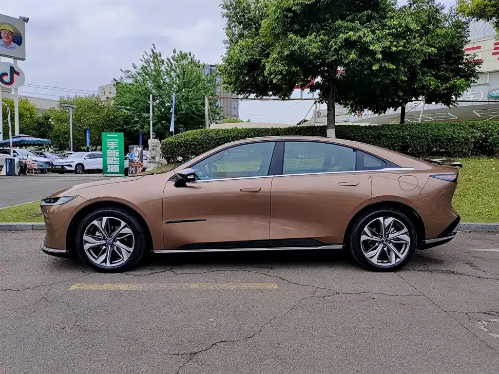 Mazda EZ-6 2024 из CN, фото 3