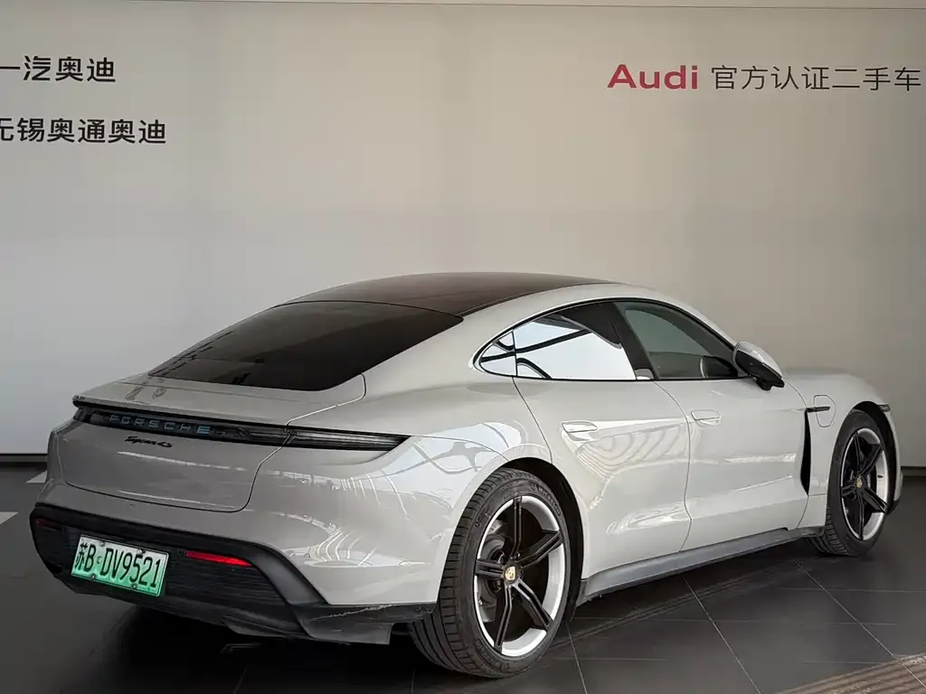 Porsche Taycan 2021 из CN, фото 5