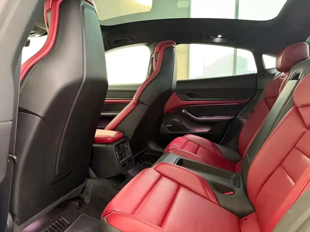 Porsche Taycan 2021 из CN, фото 9
