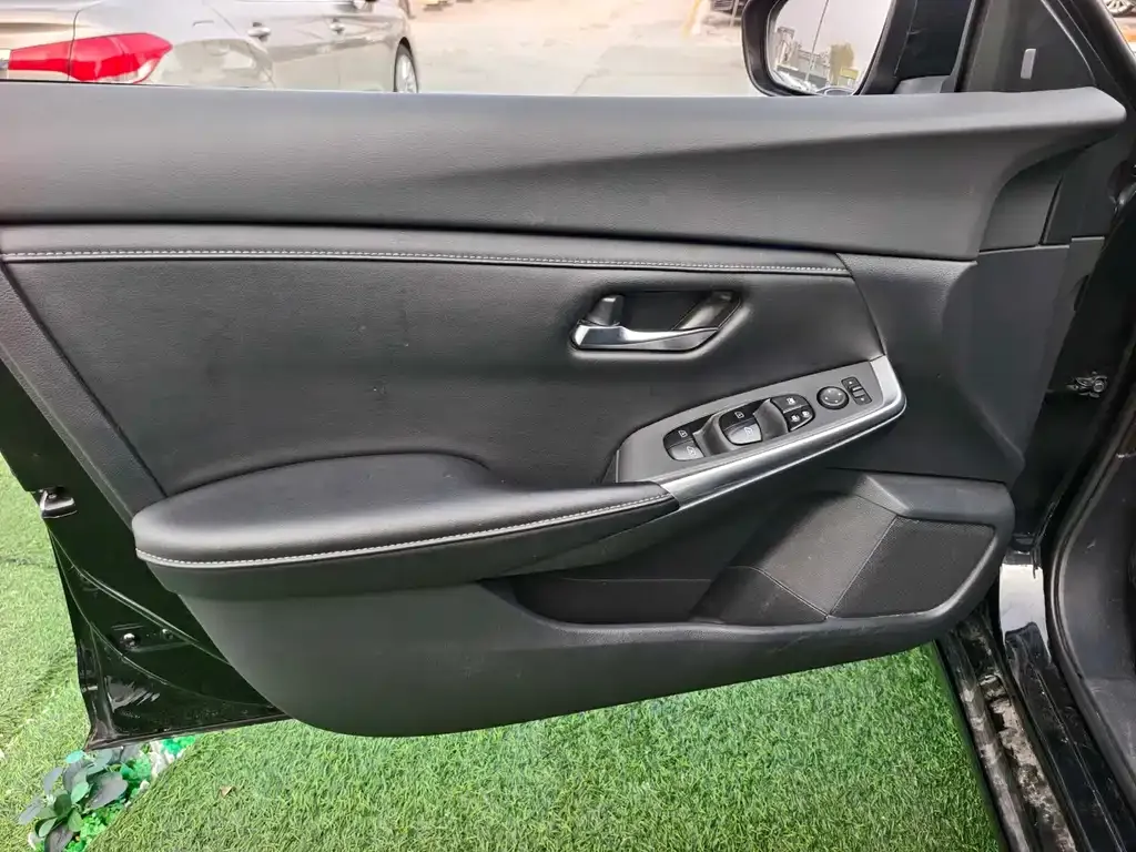 Nissan Sylphy 2024 из CN, фото 8