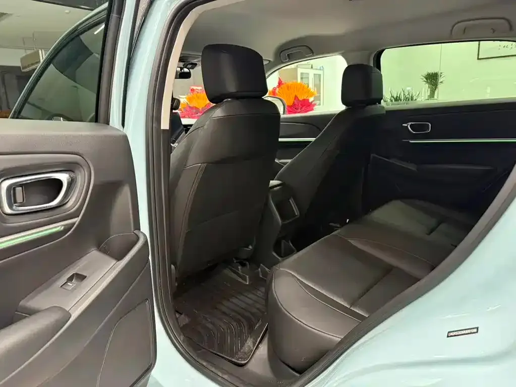 Honda e:NP1 2025 из CN, фото 4