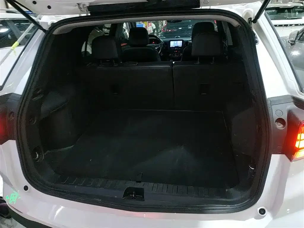 Chevrolet Equinox 2022 из CN, фото 4