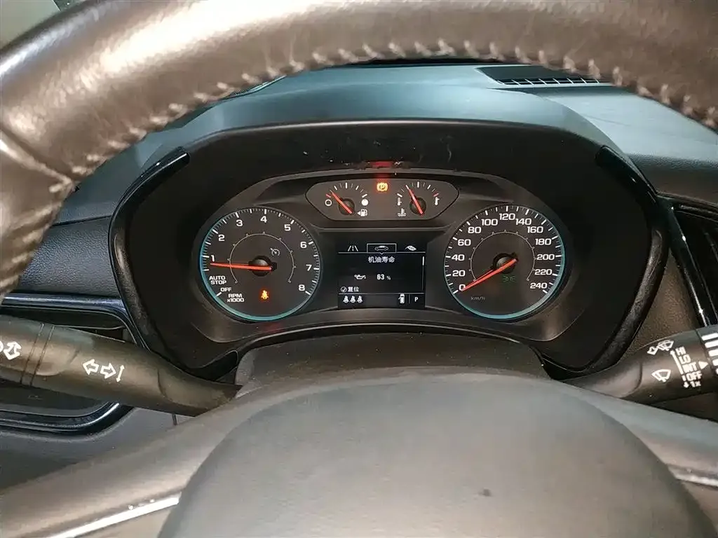 Chevrolet Equinox 2022 из CN, фото 10