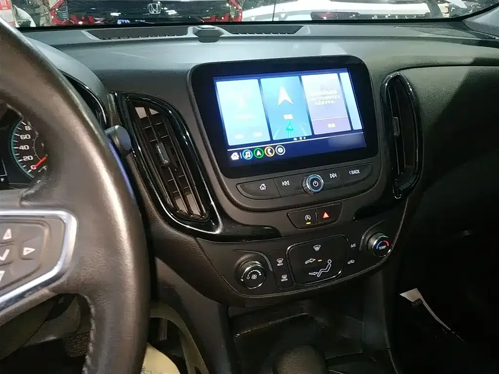 Chevrolet Equinox 2022 из CN, фото 6
