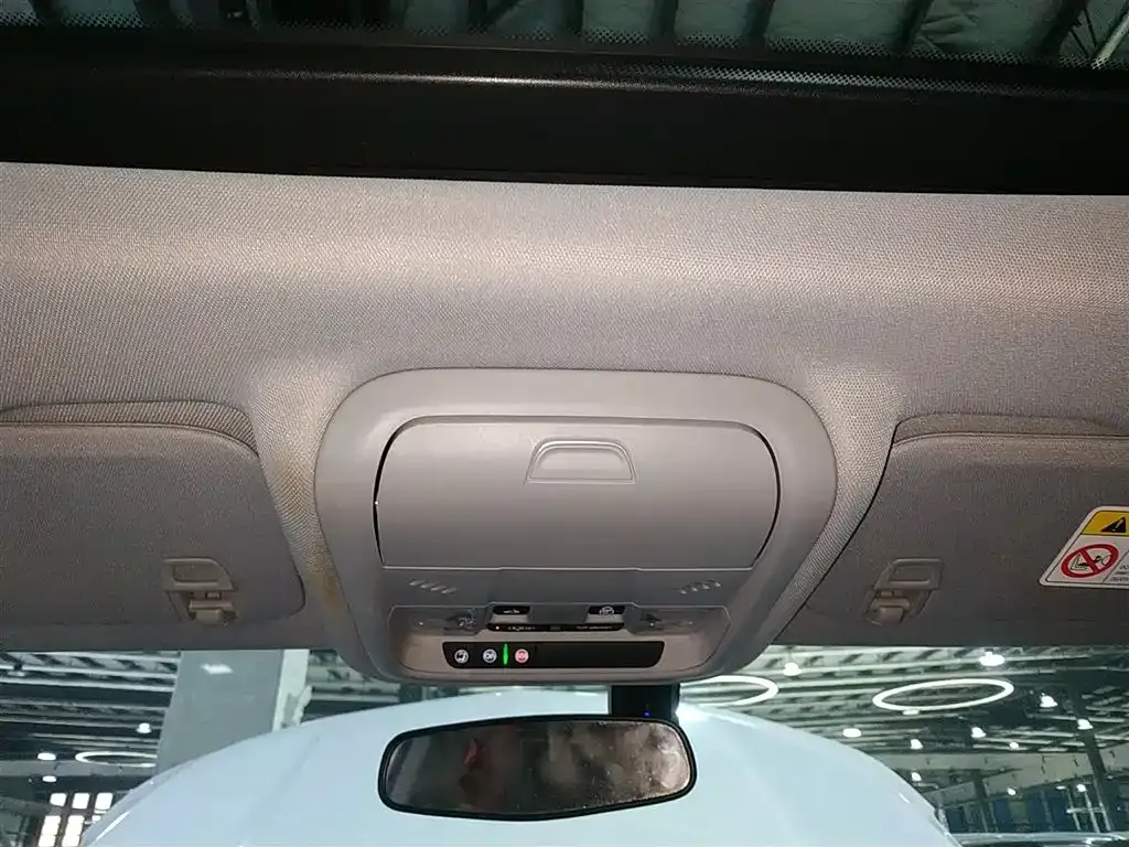 Chevrolet Equinox 2022 из CN, фото 7