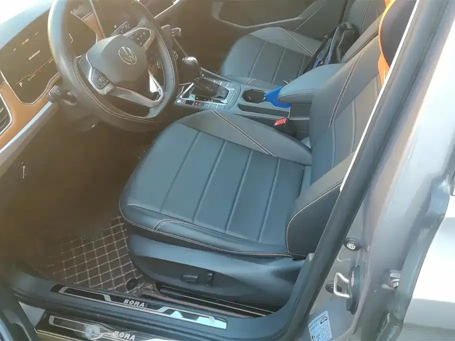 Volkswagen Bora 2022 из CN, фото 2