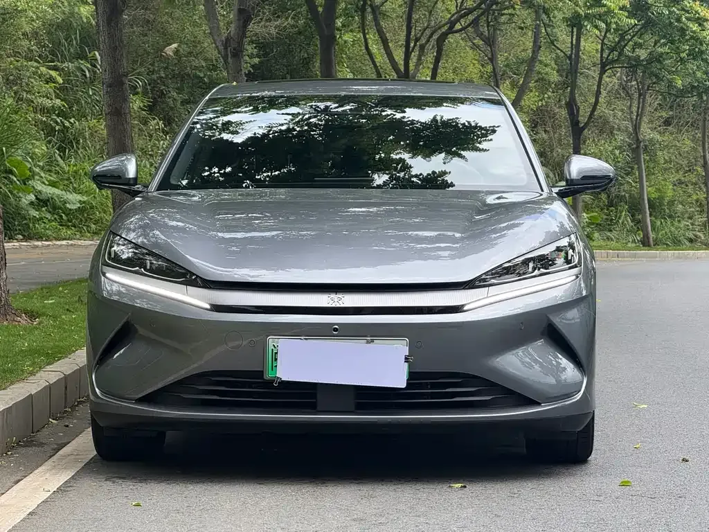 BYD Qin L — фото 10