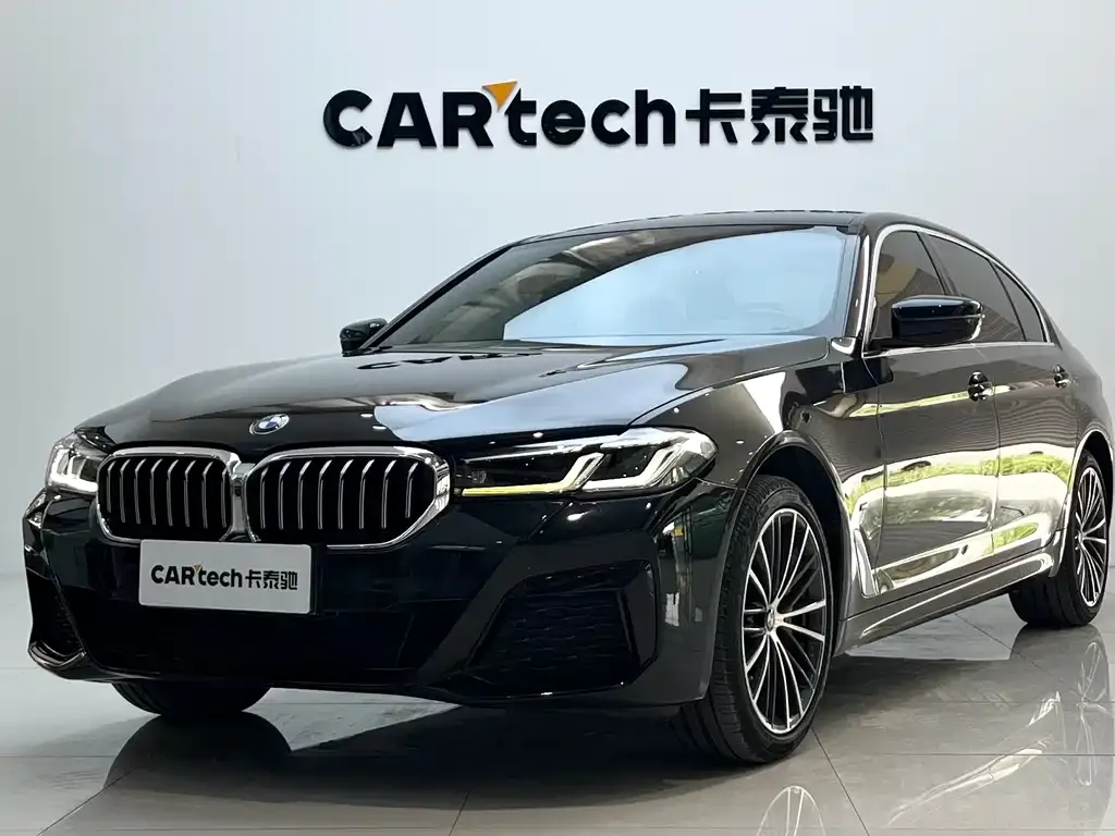 BMW 5 Series — фото 1