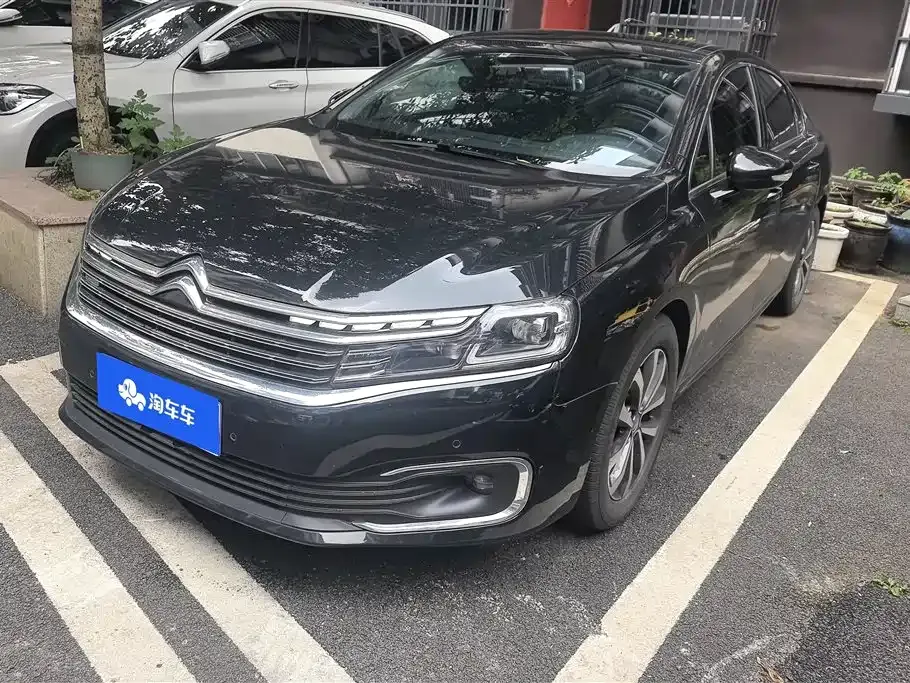 Citroen C6