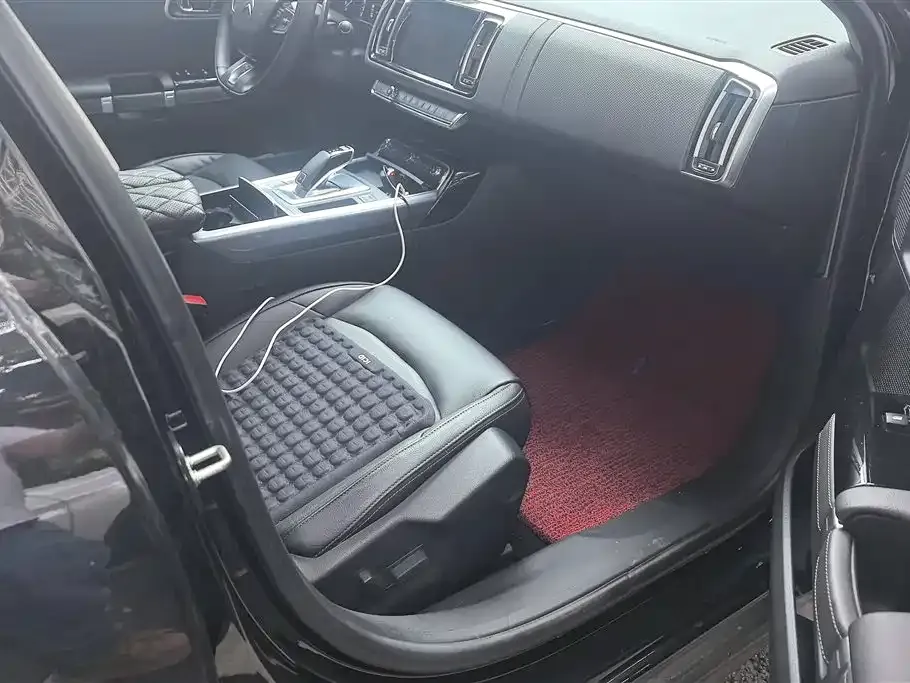 Citroen C6 2023 из CN, фото 6