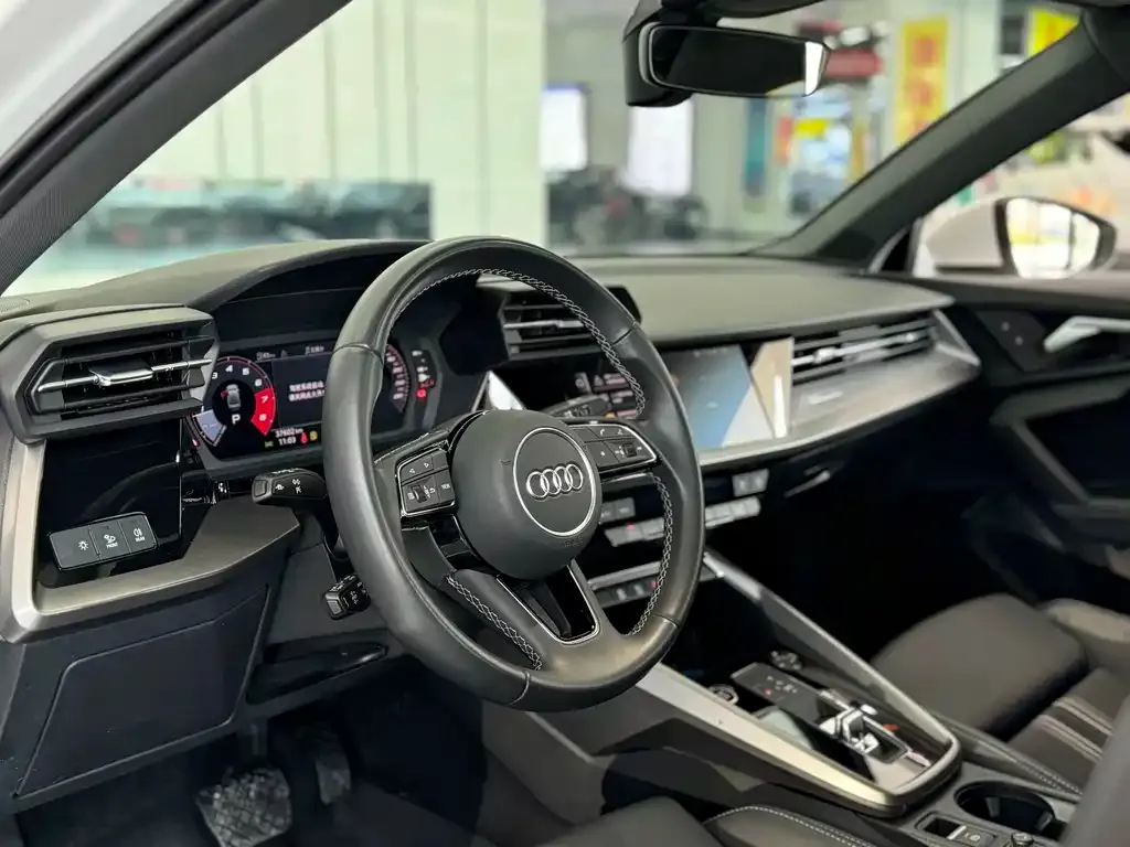 Audi A3 — фото 9