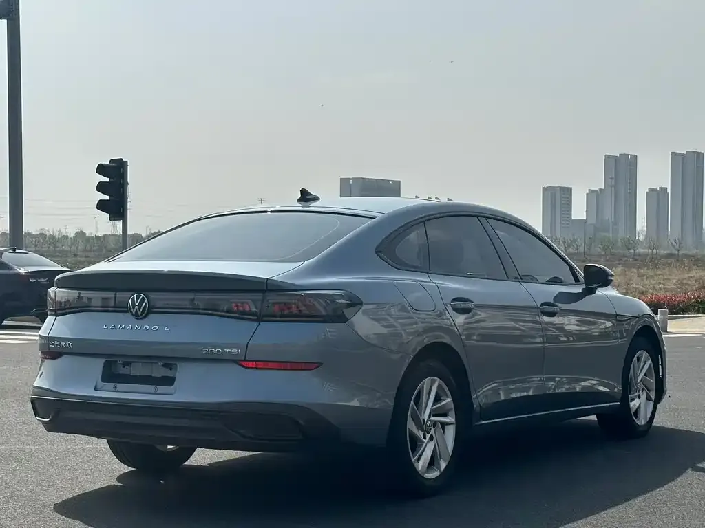 Volkswagen Lamando 2023 из CN, фото 2