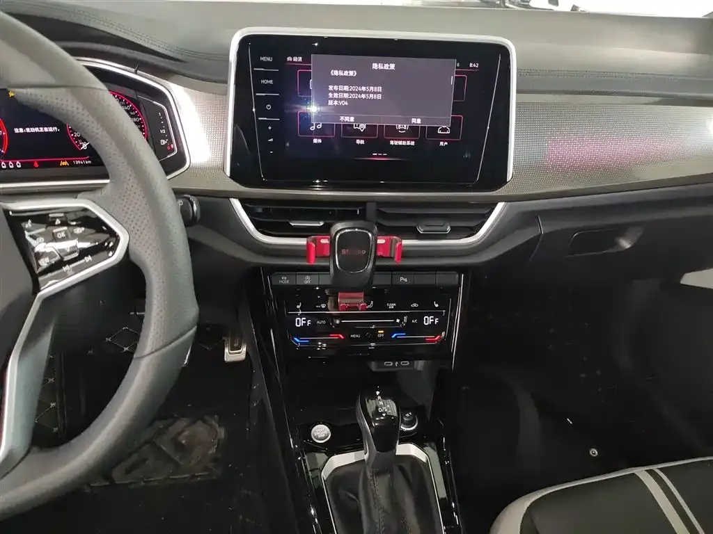 Volkswagen T-Roc 2025 из CN, фото 10