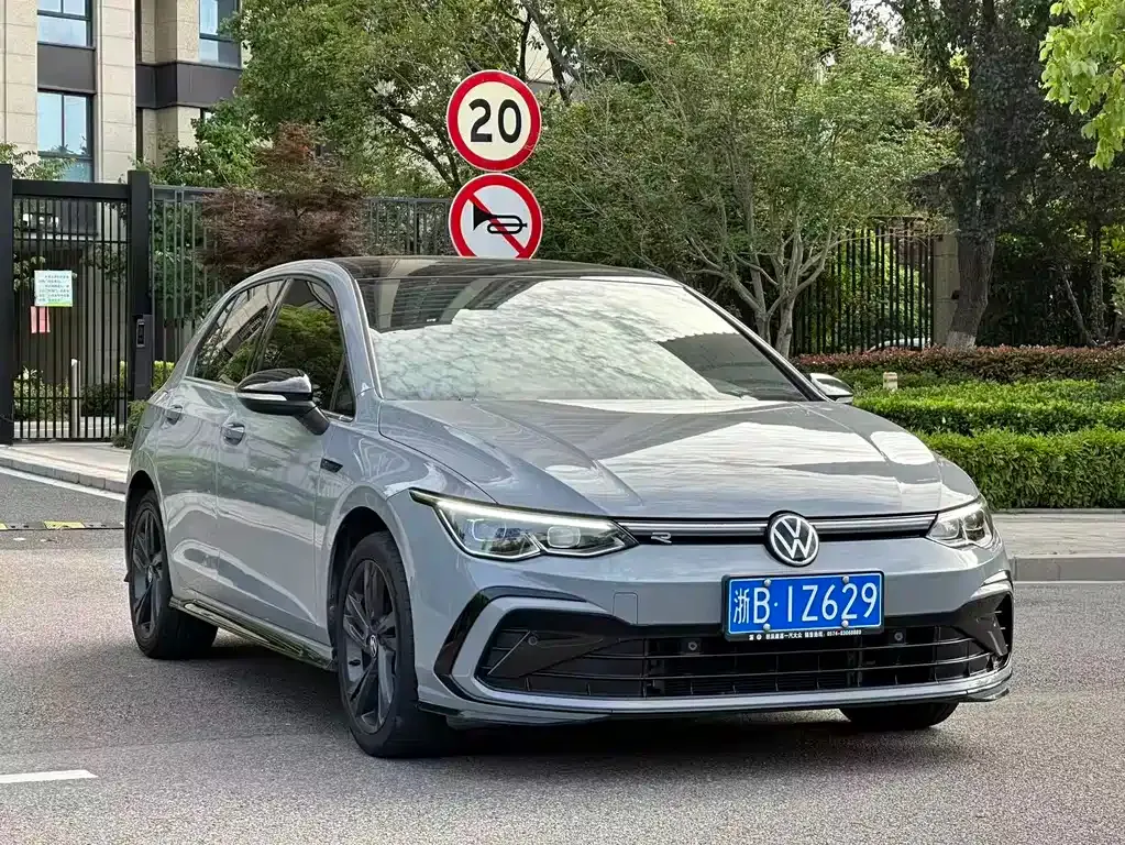 Volkswagen Golf 2021 из CN, фото 6