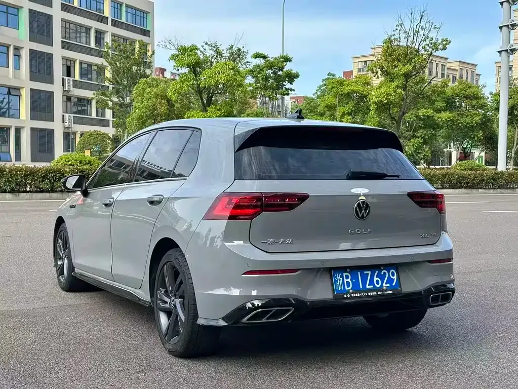 Volkswagen Golf 2021 из CN, фото 10