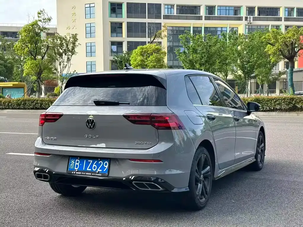 Volkswagen Golf 2021 из CN, фото 8