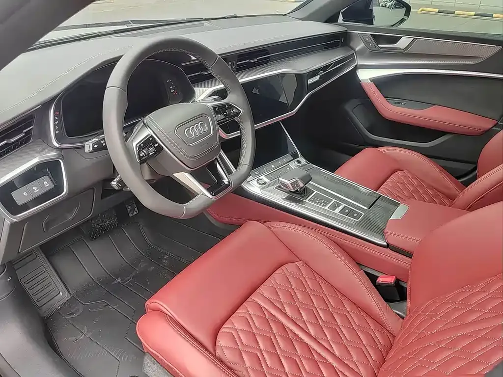 Audi A7L — фото 9