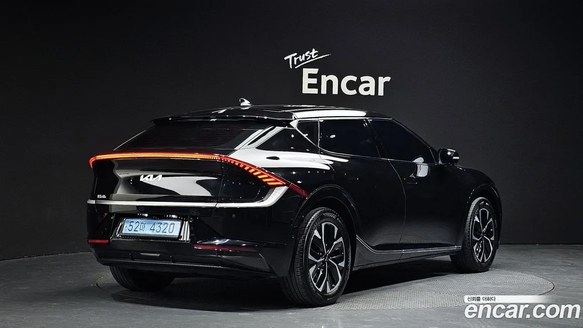 Kia EV6 2023 из KR, фото 8