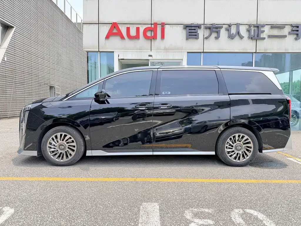 GAC Motor Trumpchi M8 — фото 7