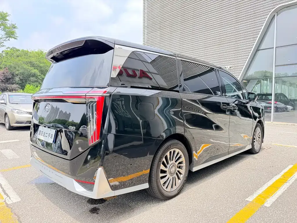 GAC Motor Trumpchi M8 — фото 9