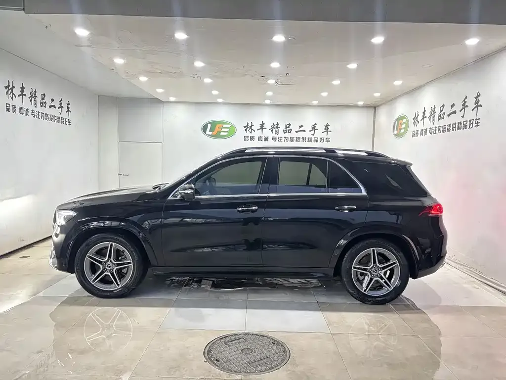 Mercedes-Benz GLE — фото 7