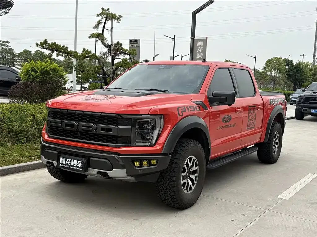 Ford F-150 Raptor — фото 1
