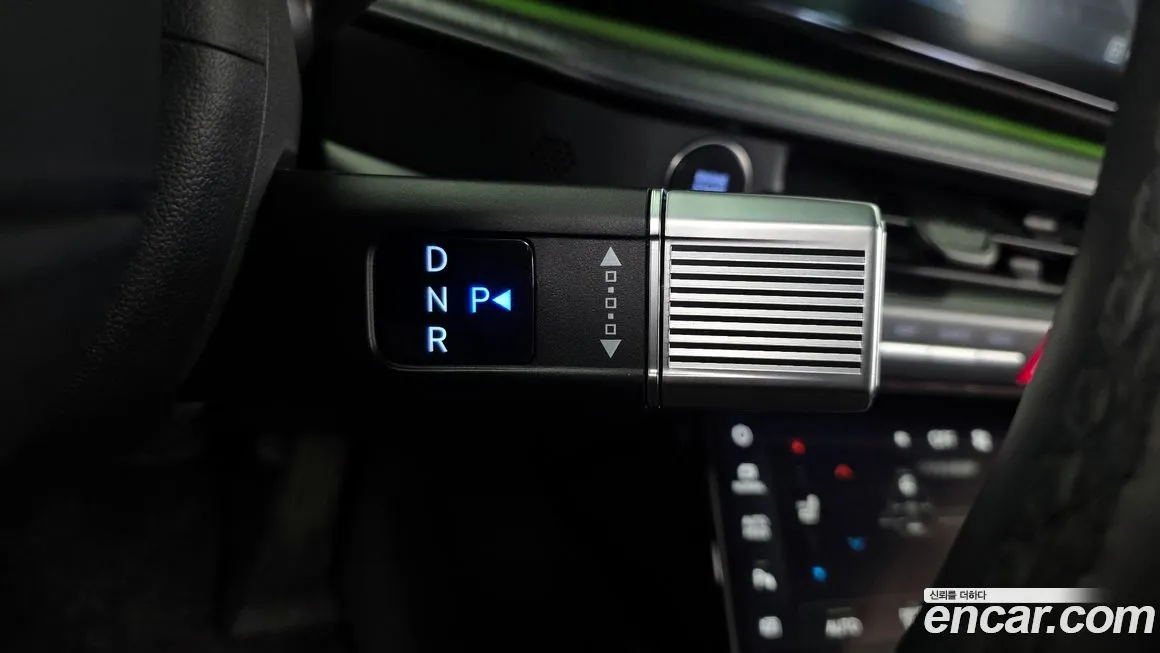 Hyundai Grandeur 2023 из KR, фото 2